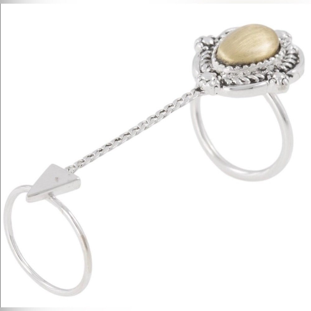 New! Gold Vanessa Mooney Gold tone ‘The Empire’ Chain Ring